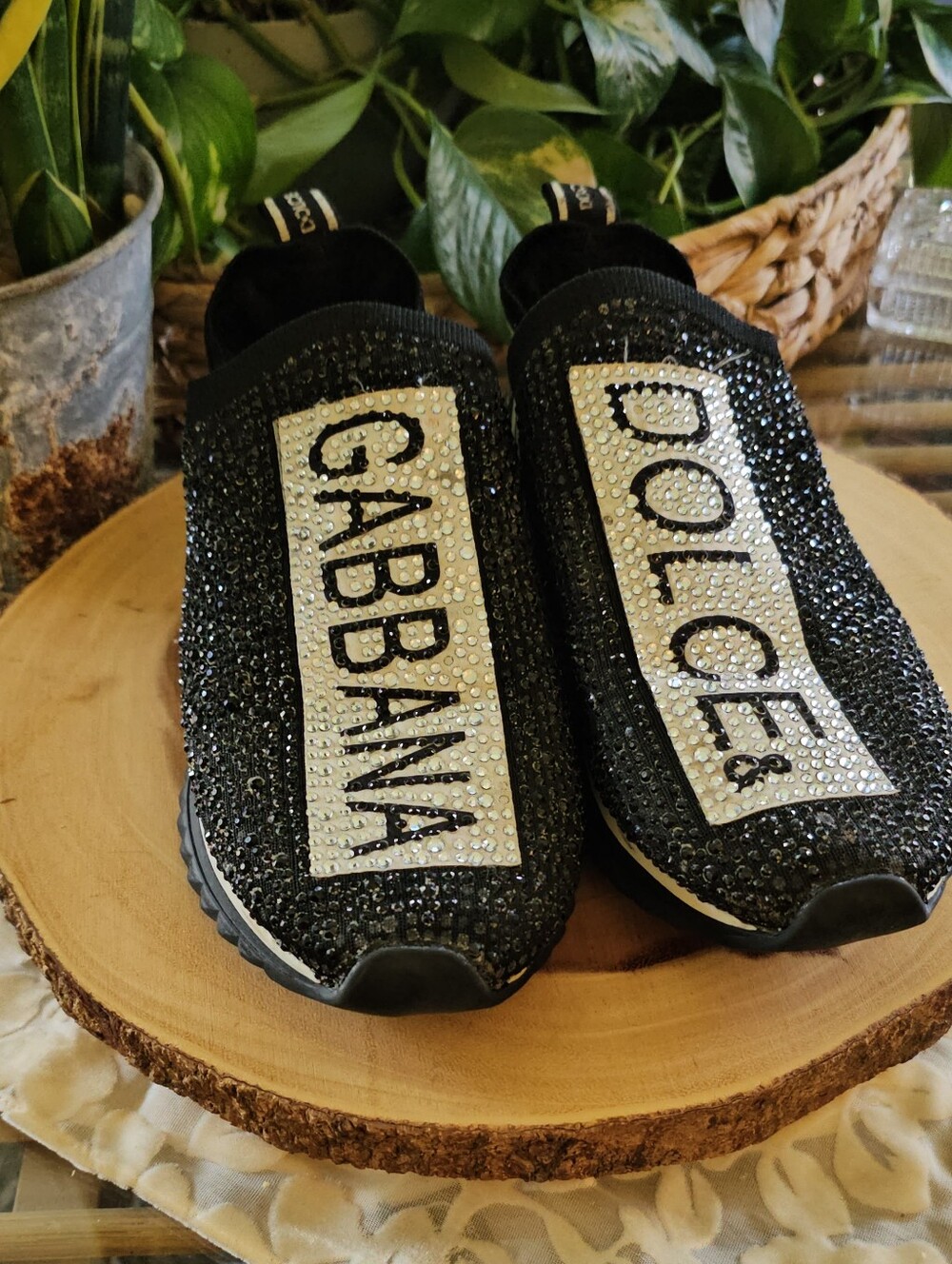 Dolche & Gabbana Sorrento Melt Crystals High Fashion Sneaker Shoes (42)